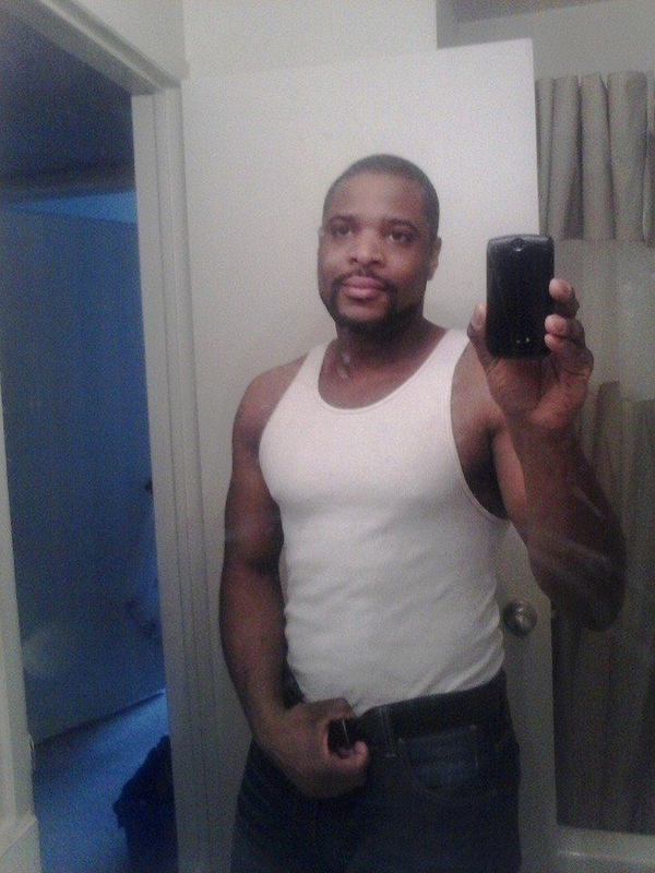 Date this charming United States man Terrill from Belleville US16868