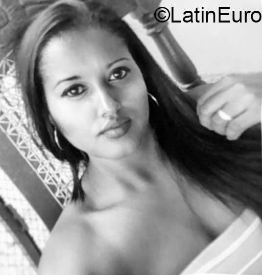 Date this gorgeous Honduras girl Liza from Juticalpa HN1921