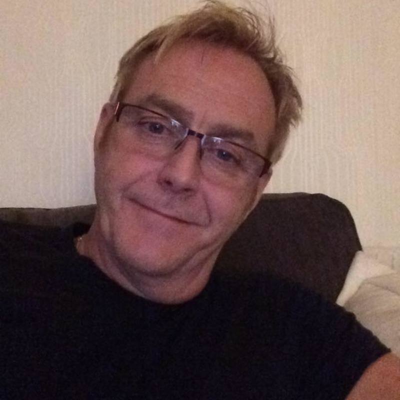 Date this attractive Sweden man Xcobra from Ostersund SE225