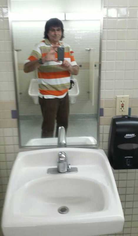 Date this funny United States man Gilbert1 from Reno US17048