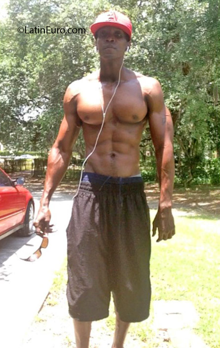 Date this sensual United States man JazzyBlaque from Charleston US17058