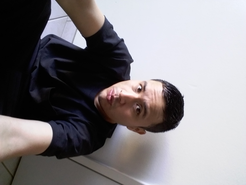 Date this stunning United States man Alex from Oceanside US17106