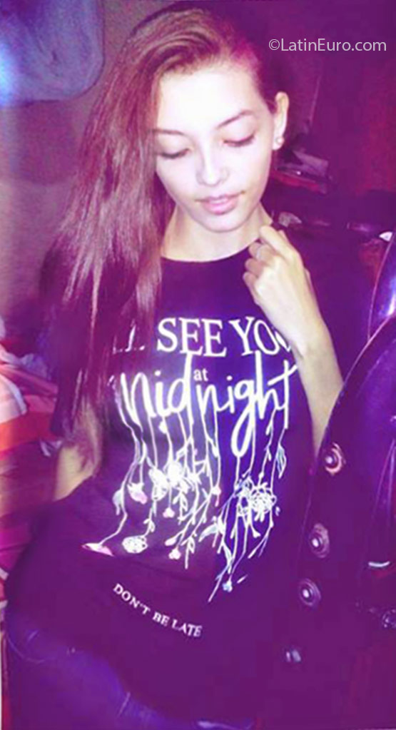 Date this attractive Honduras girl Madeline from San Pedro Sula HN2184