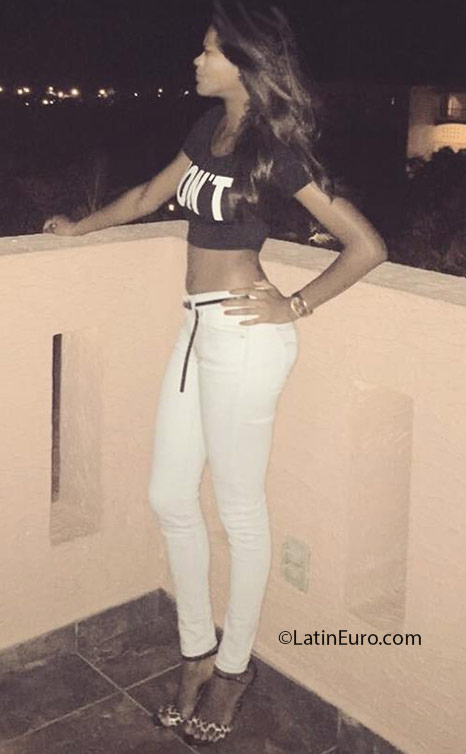 Date this good-looking Honduras girl Bianca from Tegucigalpa HN2187