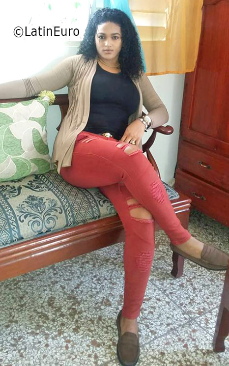 Date this delightful Dominican Republic girl Mariela - Jeruka from Santo Domingo DO25930
