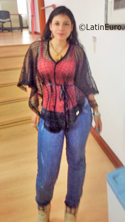Date this hot Colombia girl Alexandra from Bogota CO19102