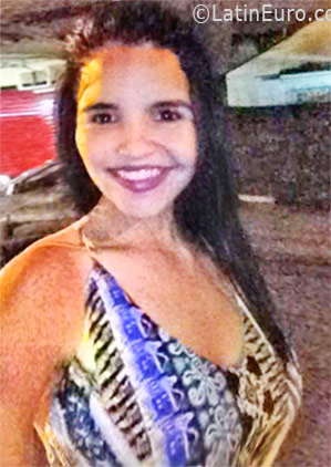 Date this lovely Brazil girl Isabela from Rio De Janeiro BR9726