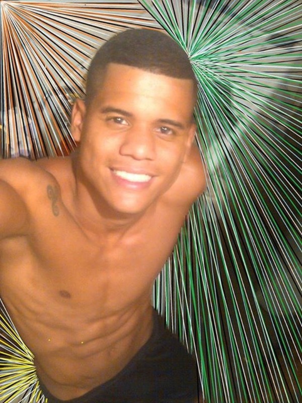 Date this sensual Venezuela man Roger from Caracas VE675