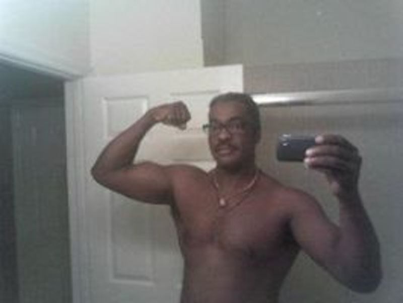 Date this exotic United States man Drafael from Miami US17537