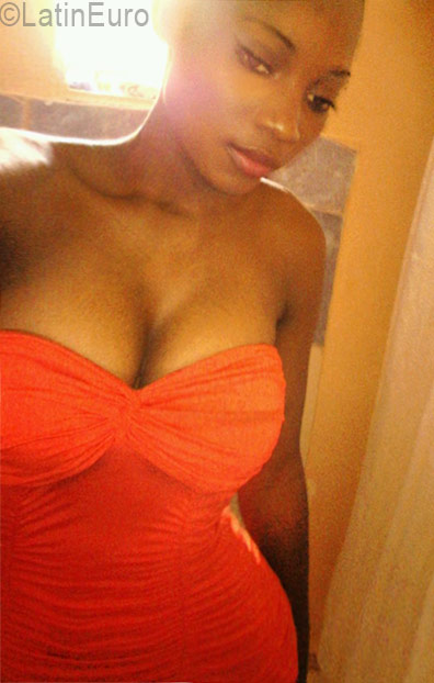 Date this delightful Dominican Republic girl Jenny from bavaro DO26437