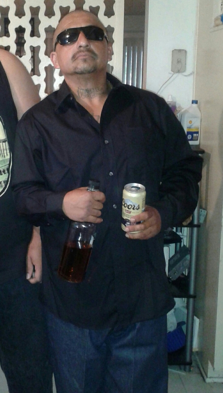 Date this young United States man Woodie74 from Carson US17576