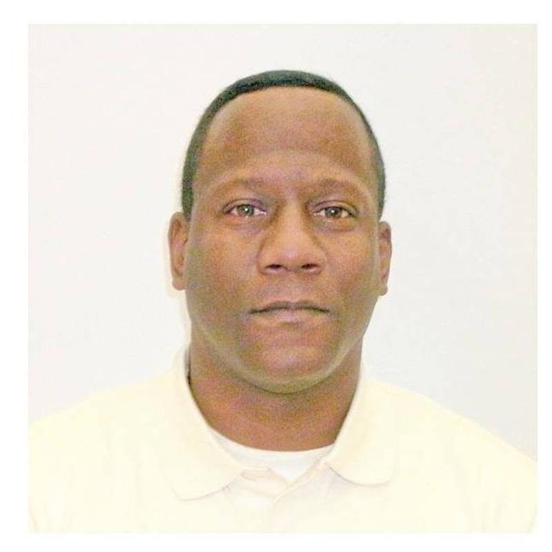 Date this pretty United States man Daniel from Bolingbrook US17617