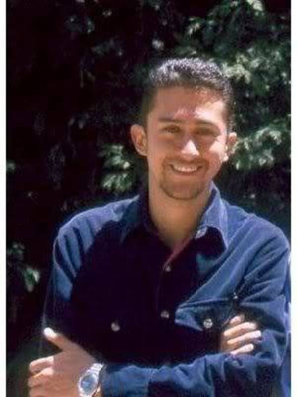 Date this beautiful Colombia man Andres from Bogota CO19555