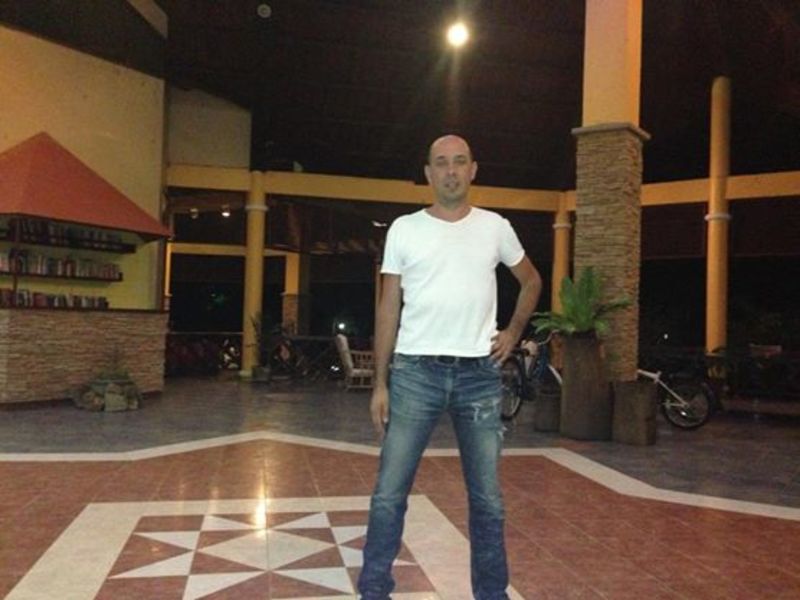 Date this good-looking Italy man Stefano from Genova IT281