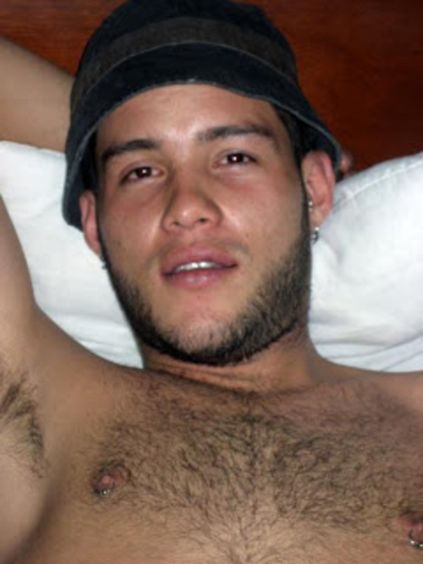 Date this athletic Honduras man Christian from San Pedro Sula HN2282