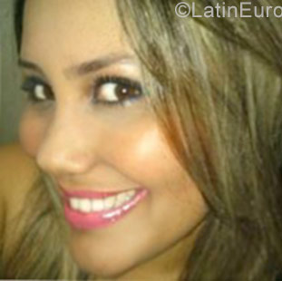 Date this good-looking Brazil girl Carol_Brasil from Suzano BR9814