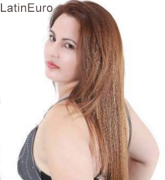 Date this attractive Brazil girl Dores from Sao Paulo BR9817