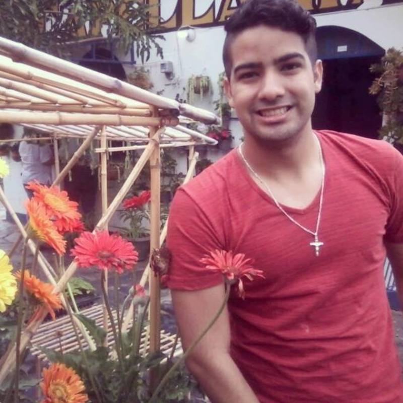 Date this exotic Colombia man Gabriel from Los Angeles CO19744