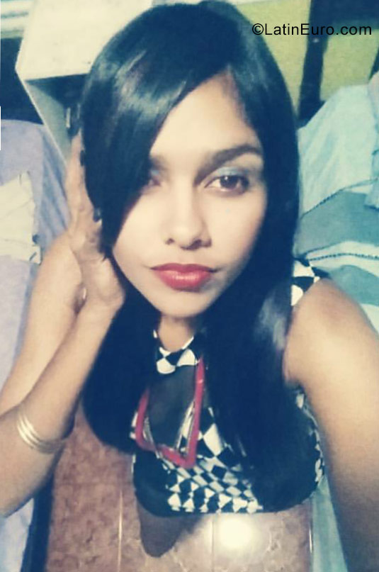 Date this nice looking Dominican Republic girl Ramona from Puerto Plata DO27052