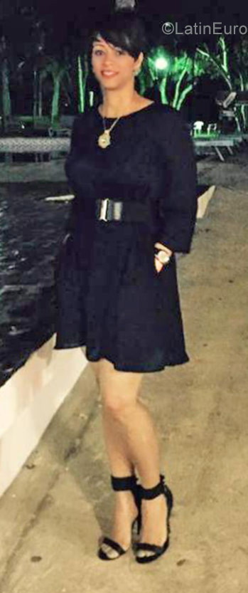 Date this nice looking Dominican Republic girl Albania from Santiago DO27133
