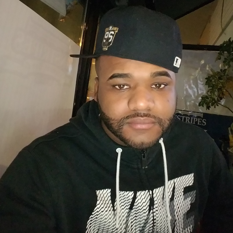 Date this delightful United States man Ed___wins from Bronx US17863