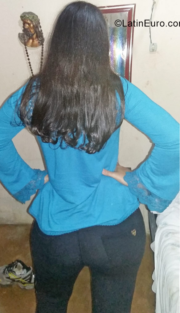 Date this hot Brazil girl Grace from Teofilo Otoni BR9939
