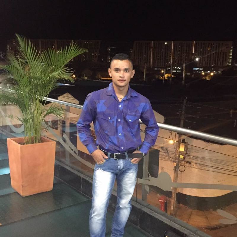 Date this hard body Colombia man Steven Fernande from Bogota CO20894