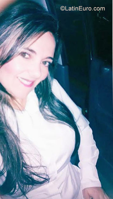 Date this fun Colombia girl Gloria from Medellin CO21053