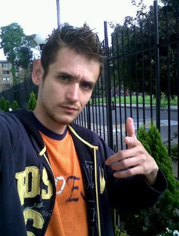 Date this foxy Colombia man Mauricio from Bogota CO21066