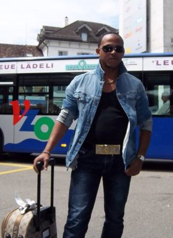 Date this pretty Dominican Republic man Euclides giron from Santiago DO28226
