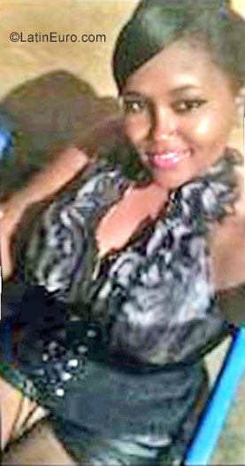 Date this beautiful Dominican Republic girl Angelica from Santos Domingo DO28421