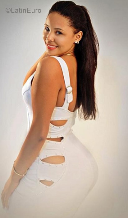 Date this passionate Dominican Republic girl Roselysb from Santo Domingo este DO38545