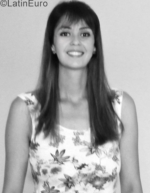 Date this young Brazil girl Amanda from Blumenau BR10057