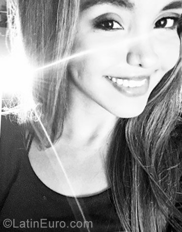 Date this exotic Colombia girl Mgens from Barranquilla CO21725