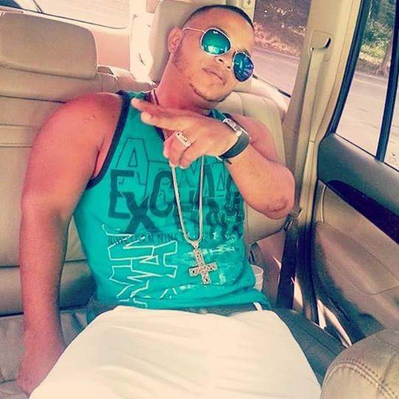 Date this voluptuous Dominican Republic man Waldyn from Santiago DO29244