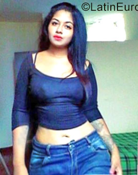 Date this sensual Colombia girl Linda from Cartagena CO25736