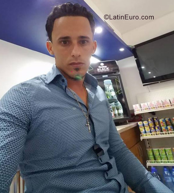 Date this lovely Dominican Republic man Jesus from Moca DO29287