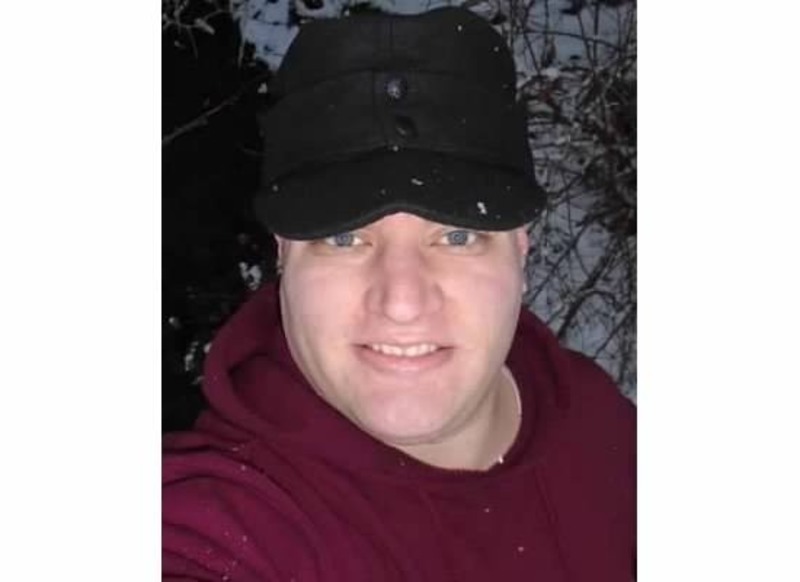 Date this young United States man M5N7vea42yq from Lewiston US18285