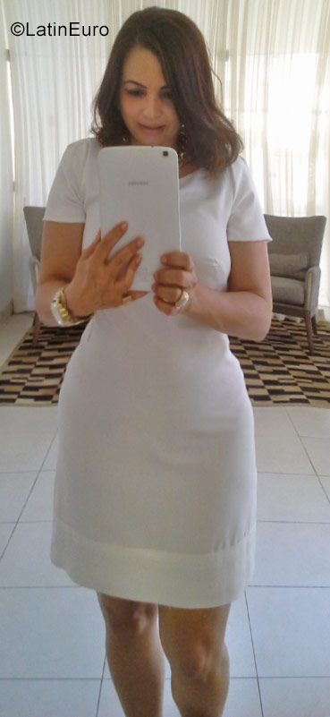 Date this hot Brazil girl Katia from Salvador BR10109
