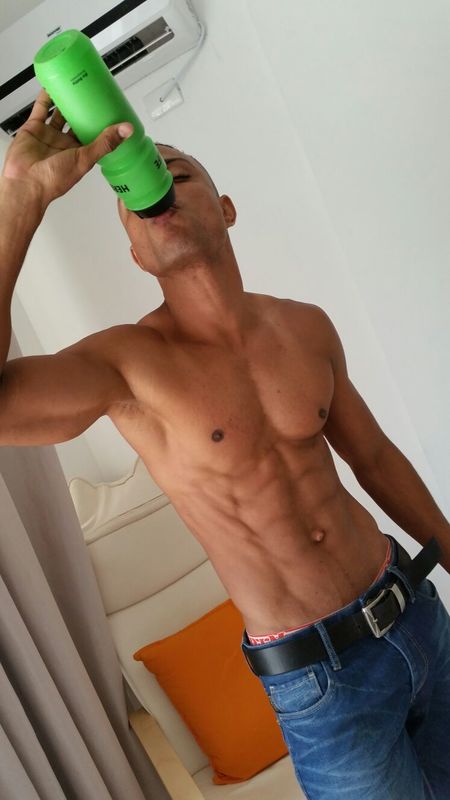 Date this sultry Dominican Republic man Yunior from Santiago DO29375