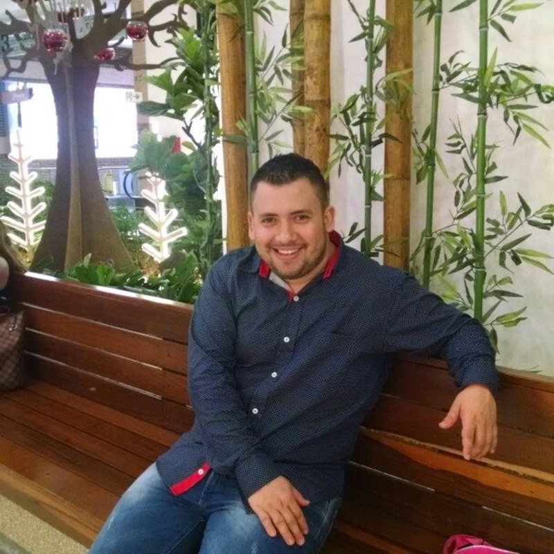 Date this good-looking Colombia man Iker from Villavicencio CO21882