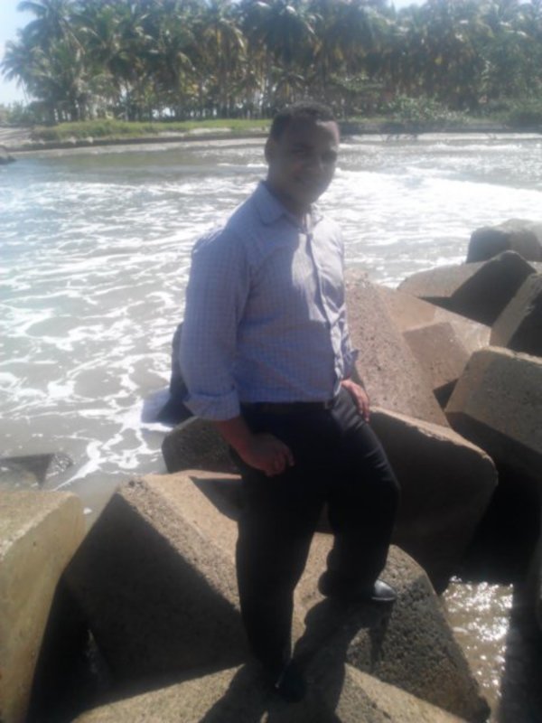 Date this attractive Dominican Republic man Francisco from Santiago DO29546