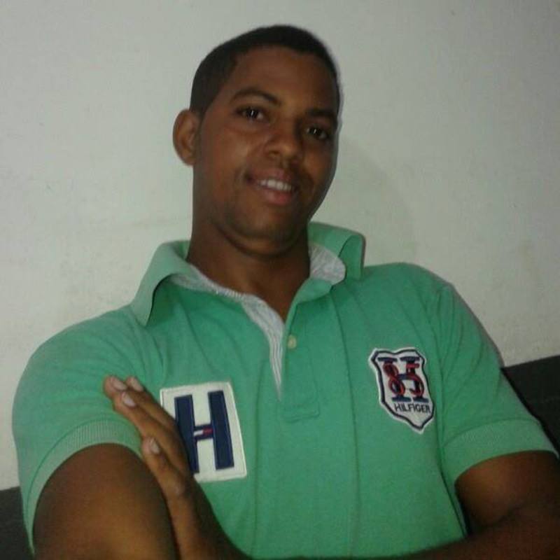 Date this lovely Brazil man Gabriel from Salvador BR10152