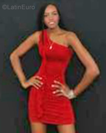 Date this georgeous Colombia girl Yulieth from Cali CO22018