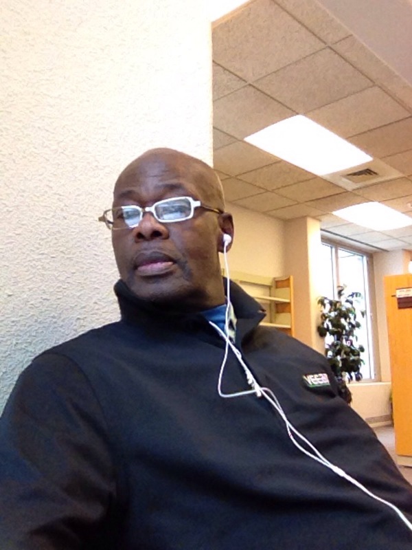 Date this georgeous Canada man Joseph from Calgary CA755