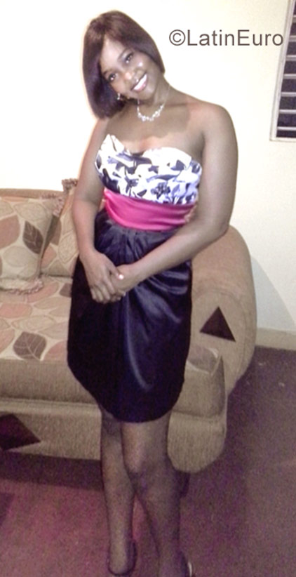 Date this attractive Dominican Republic girl Sorai from Santo Domingo DO30097