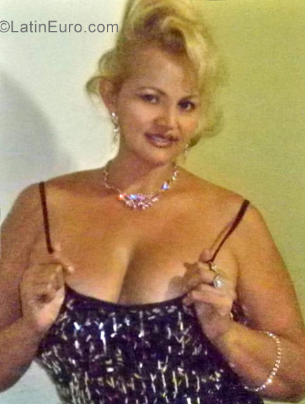 Date this passionate Venezuela girl Anye hernandez from Barquisimeto VE866