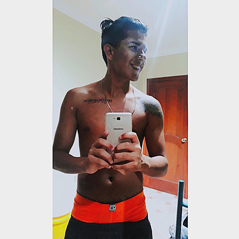 Date this exotic Ecuador man Ostin javier from Machala EC207