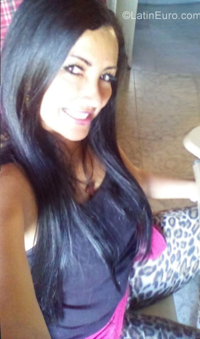 Date this exotic Colombia girl Sandra from Cali CO22301