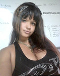 voluptuous Cuba girl Mileidys from La Habana CU107